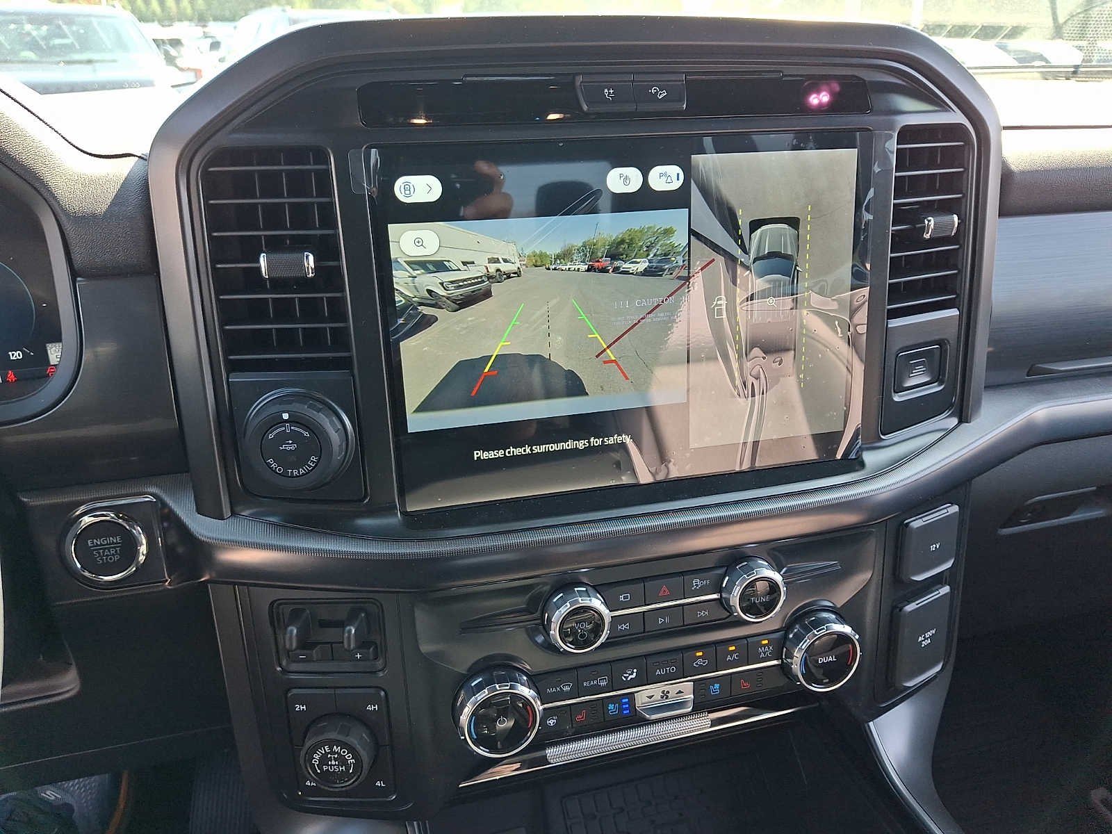 New 2026 Oxford White Ford Lariat® image 12