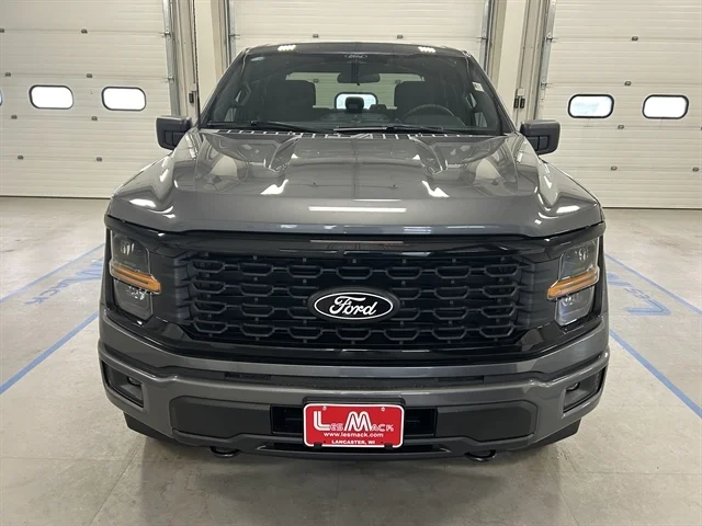 2025 Ford F-150 STX - Photo 11