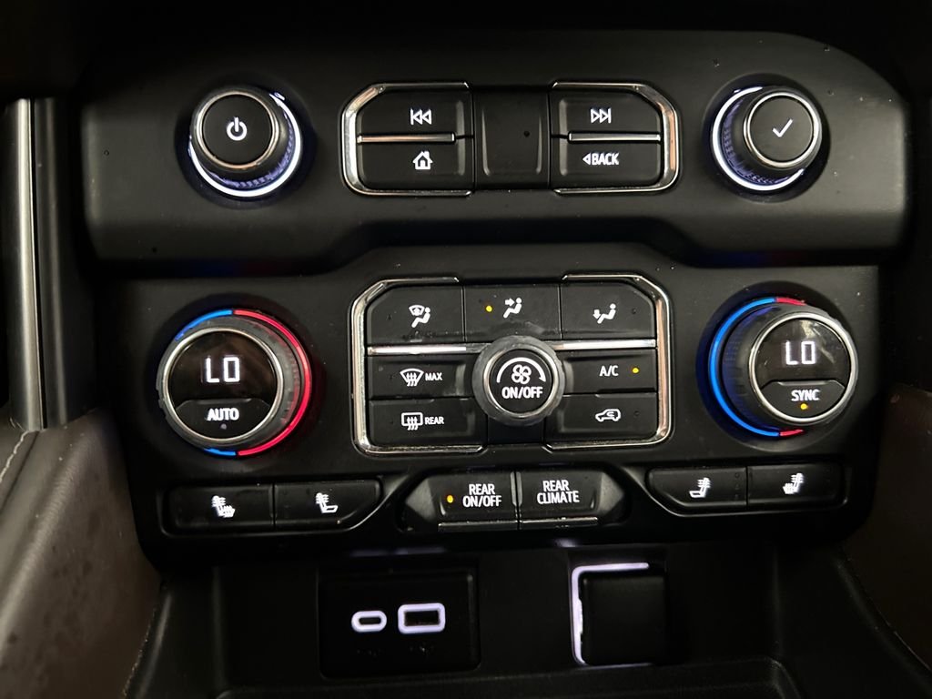 Used 2022 Blue Chevrolet LT image 30