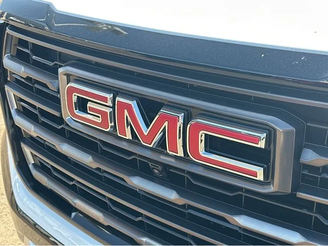 2026 GMC Yukon XL AT4 Ultimate - Photo 38