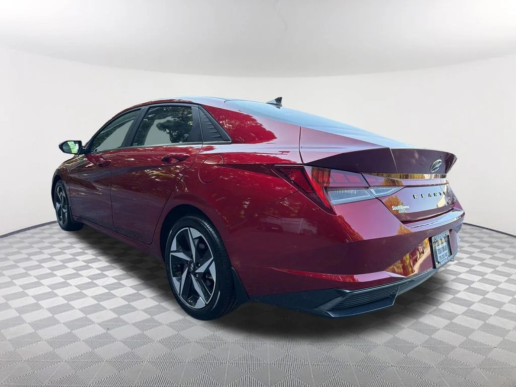 Used 2023 Red Hyundai Limited image 7