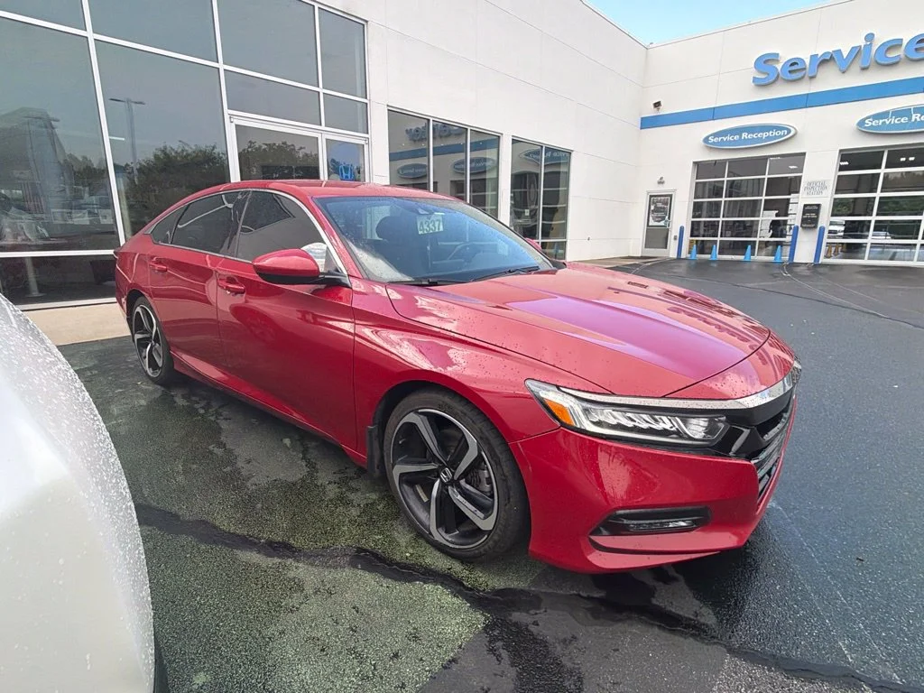 Used 2020 Red Honda Sport image 4