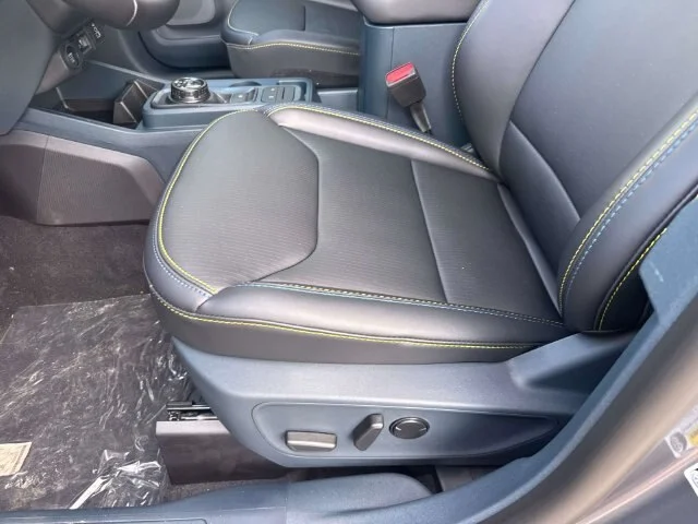 New 2026 Carbonized Gray Metallic Ford Lobo™ image 47