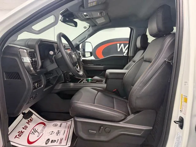 New 2026 Star White Metallic Tri-Coat Ford F-250® Lariat® image 8