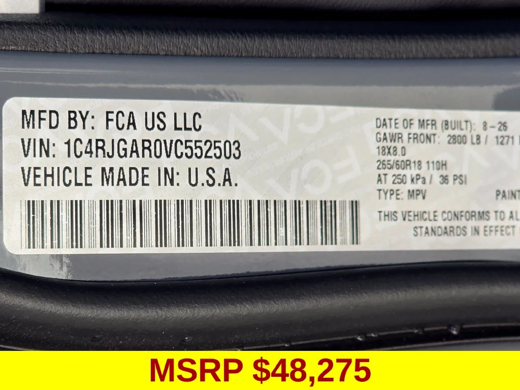New 2027 Gray Jeep Laredo Altitude image 43