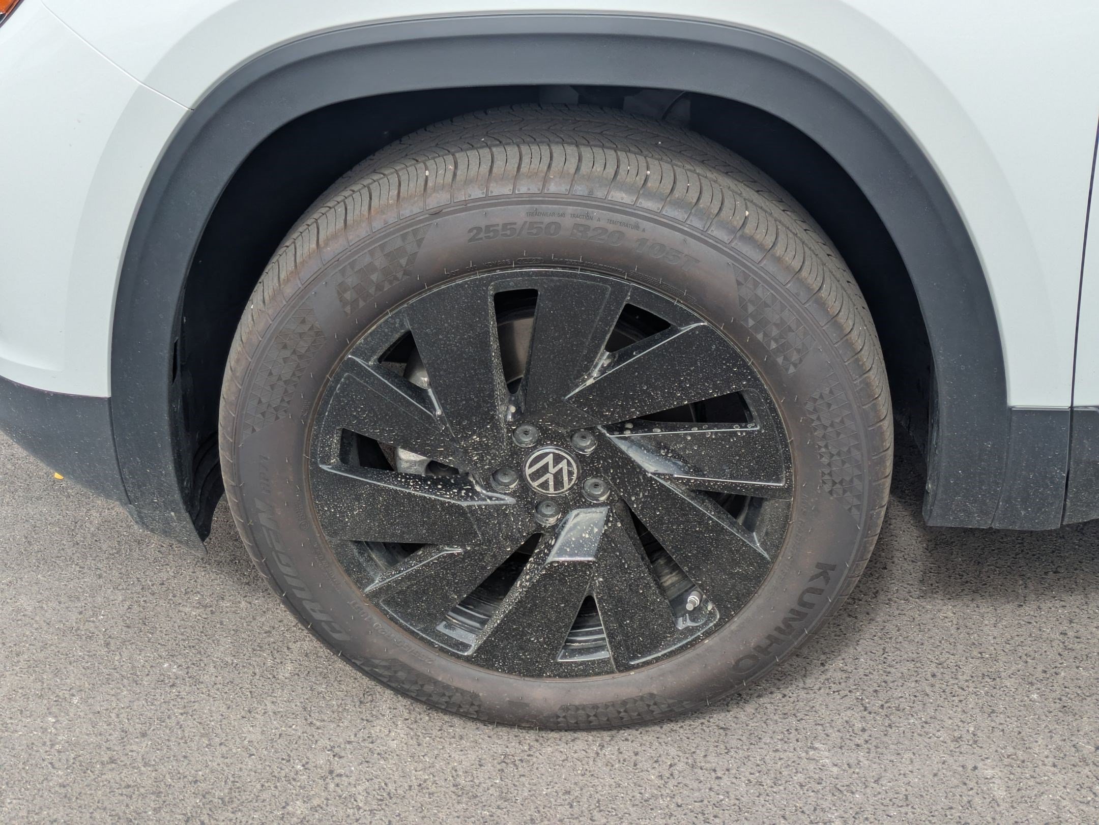 2026 Volkswagen Atlas SE w/Tech - Photo 15