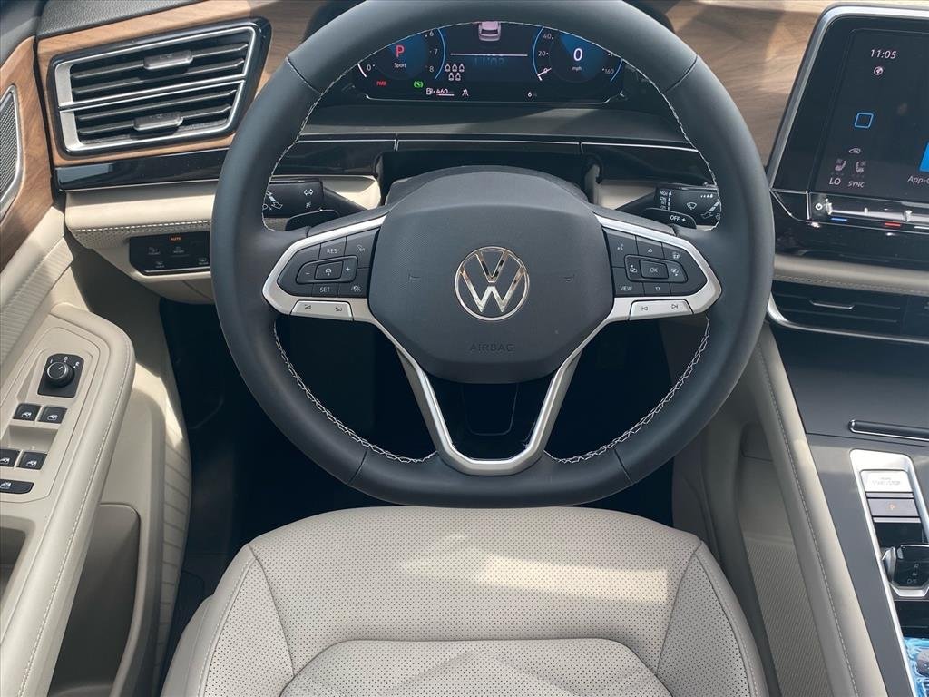New 2026 White Volkswagen 2.0T SE image 5