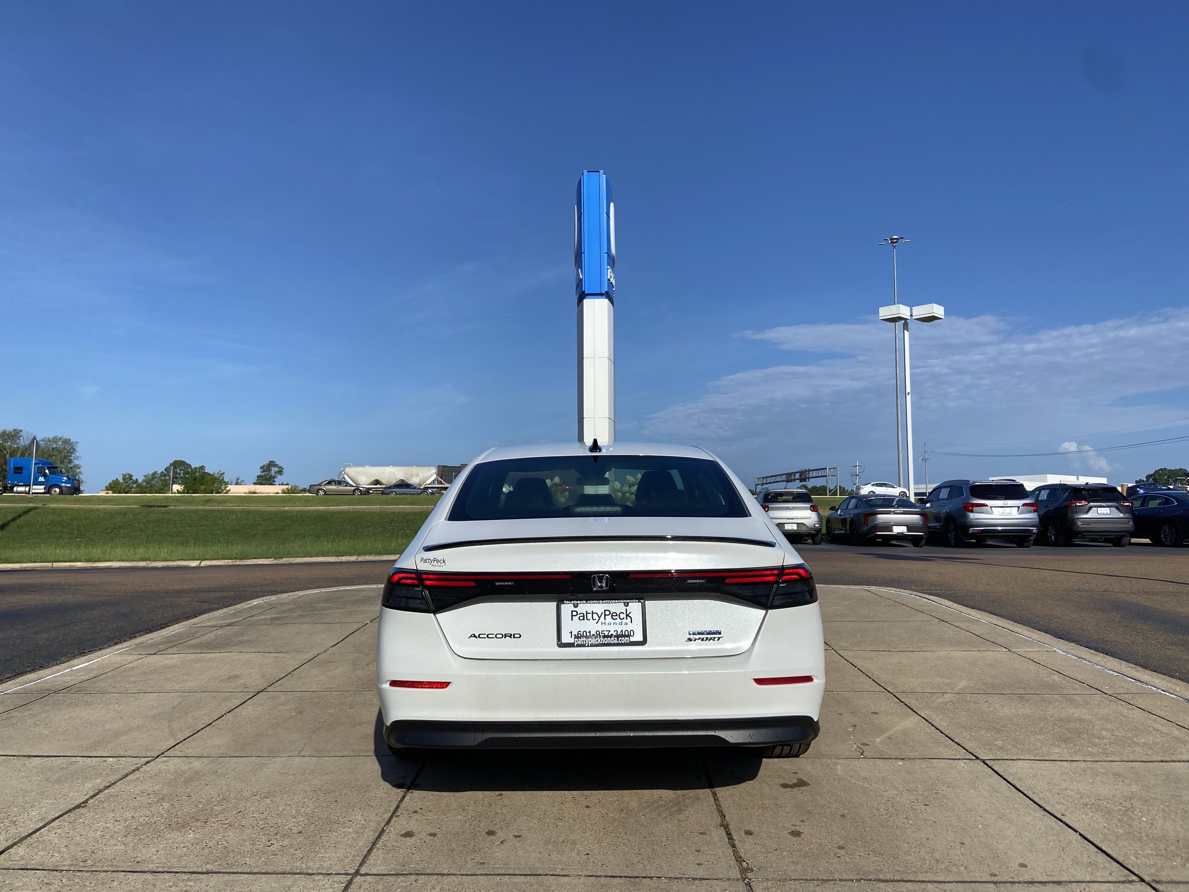 New 2026 Platinum White Pearl Honda Sport image 9
