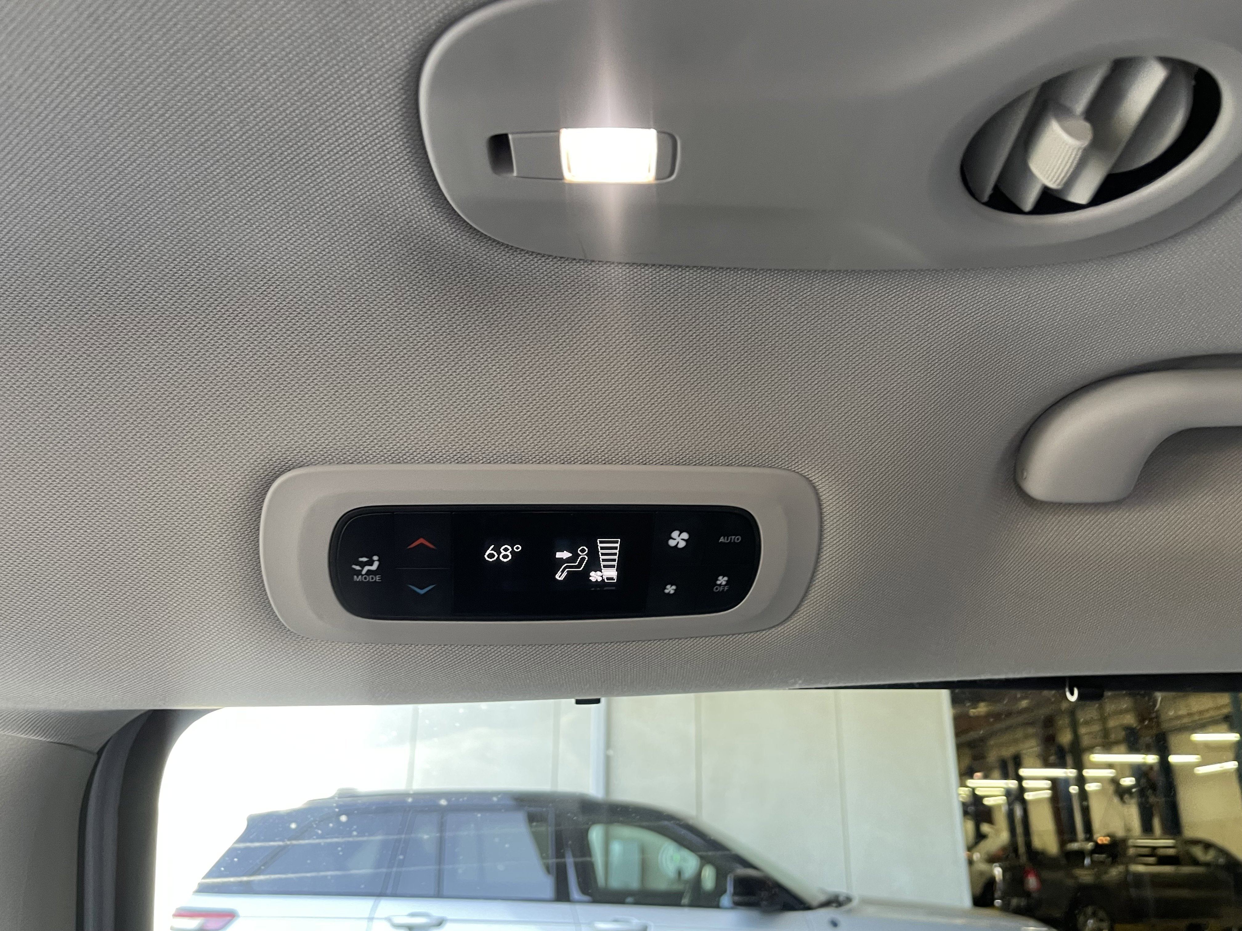 Used 2023 Silver Chrysler Touring L image 21