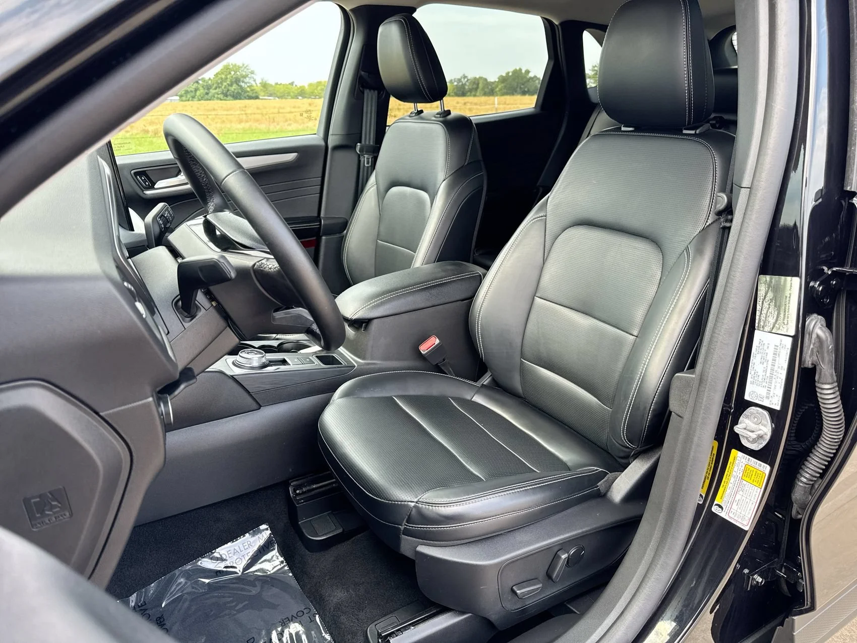 Used 2025 Black Ford Platinum image 11