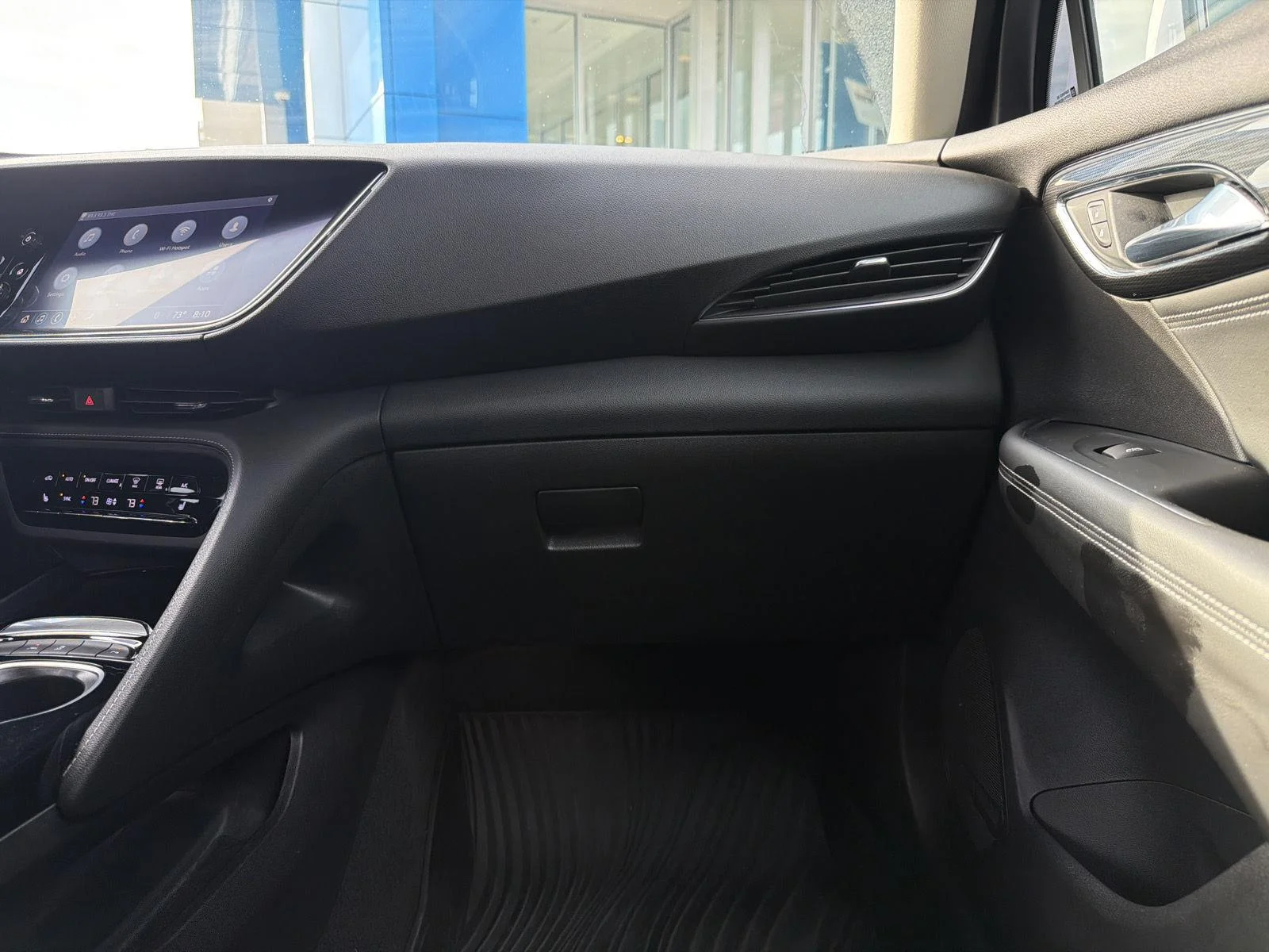 Used 2021 SUMMIT WHITE Buick Preferred image 28