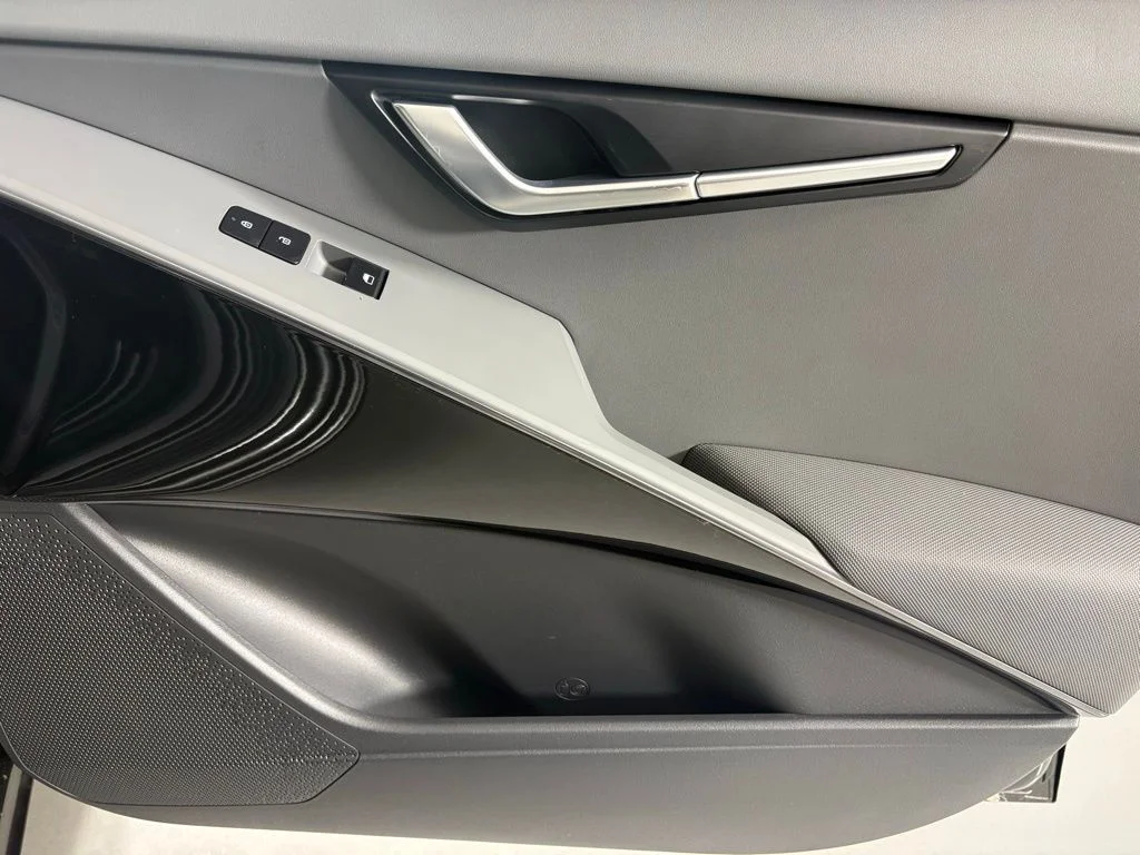 New 2026 Gray Kia EX image 12