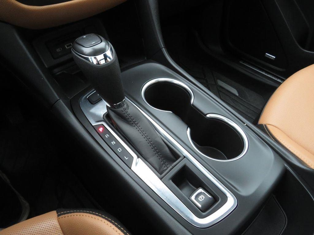 Used 2021 Pearl Chevrolet Premier image 28