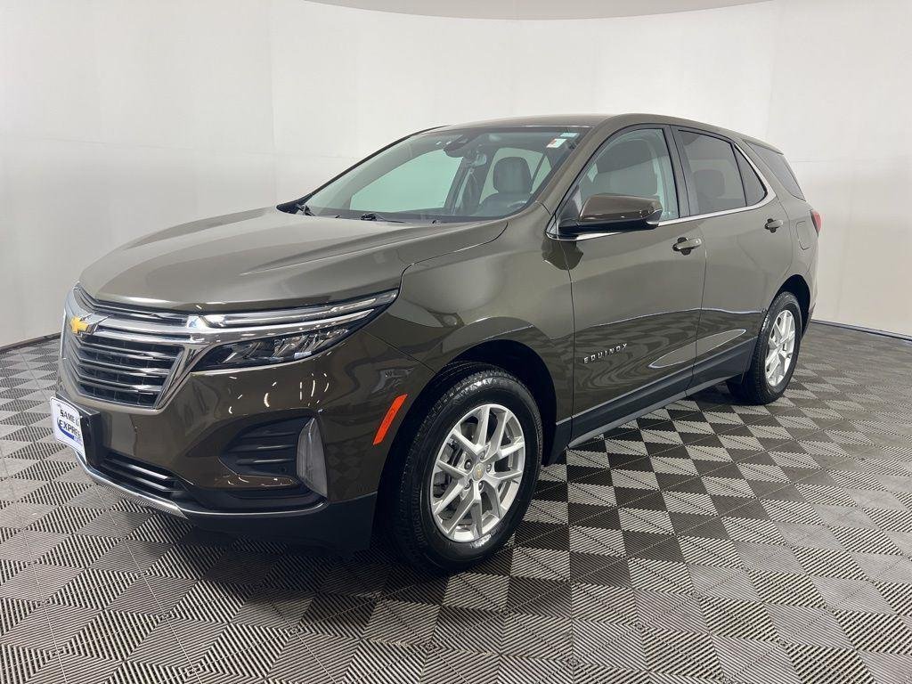 Used 2024 Bronze Metallic Chevrolet LT image 25