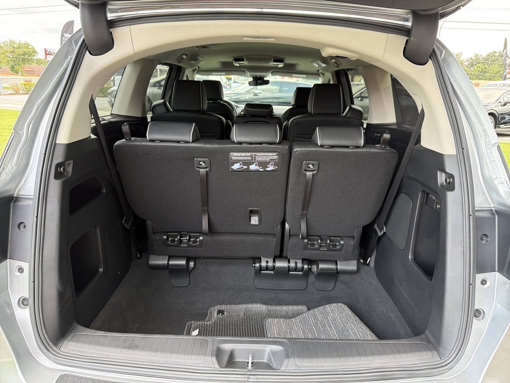 2025 Honda Odyssey Touring - Photo 14