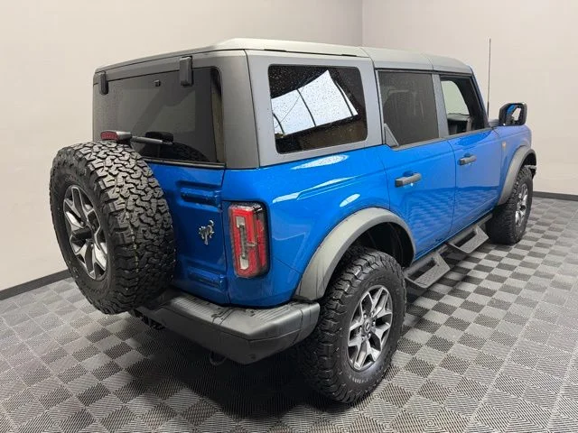 Used 2024 Blue Ford Badlands image 8