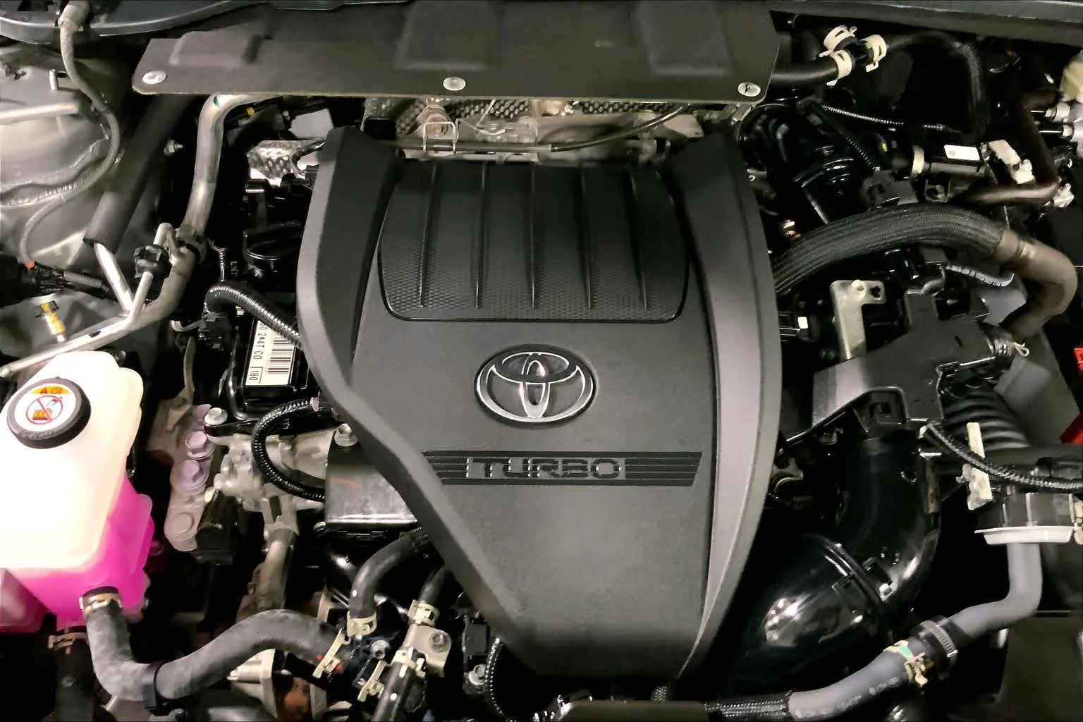 Used 2025 Celestial Silver Metallic Toyota XLE image 33