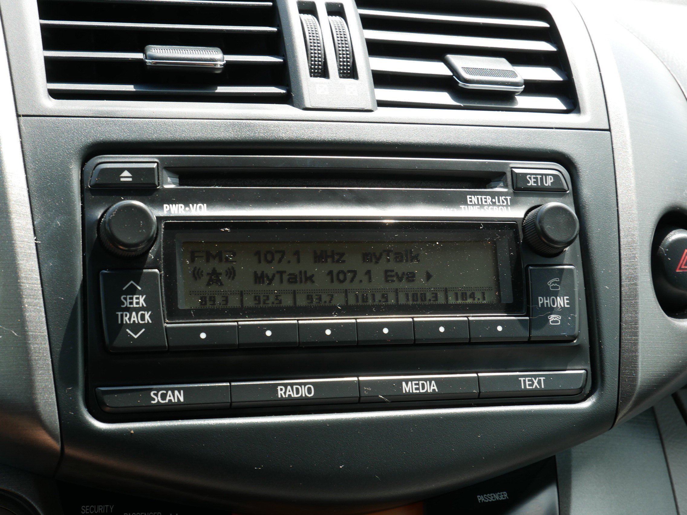 Used 2012 Black Toyota Limited image 22