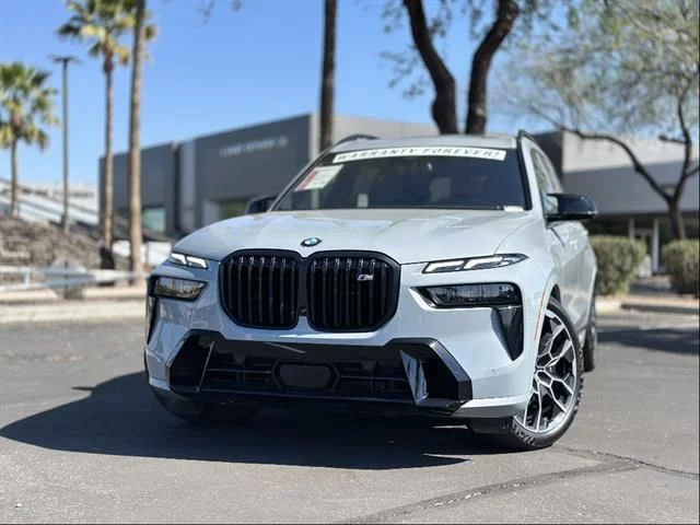 2026 BMW X7 M60i's photo