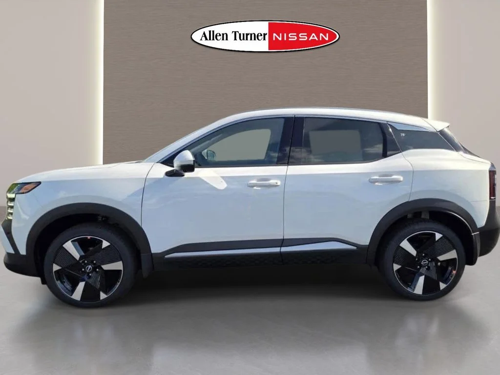 2025 Nissan Kicks SR - Photo 11