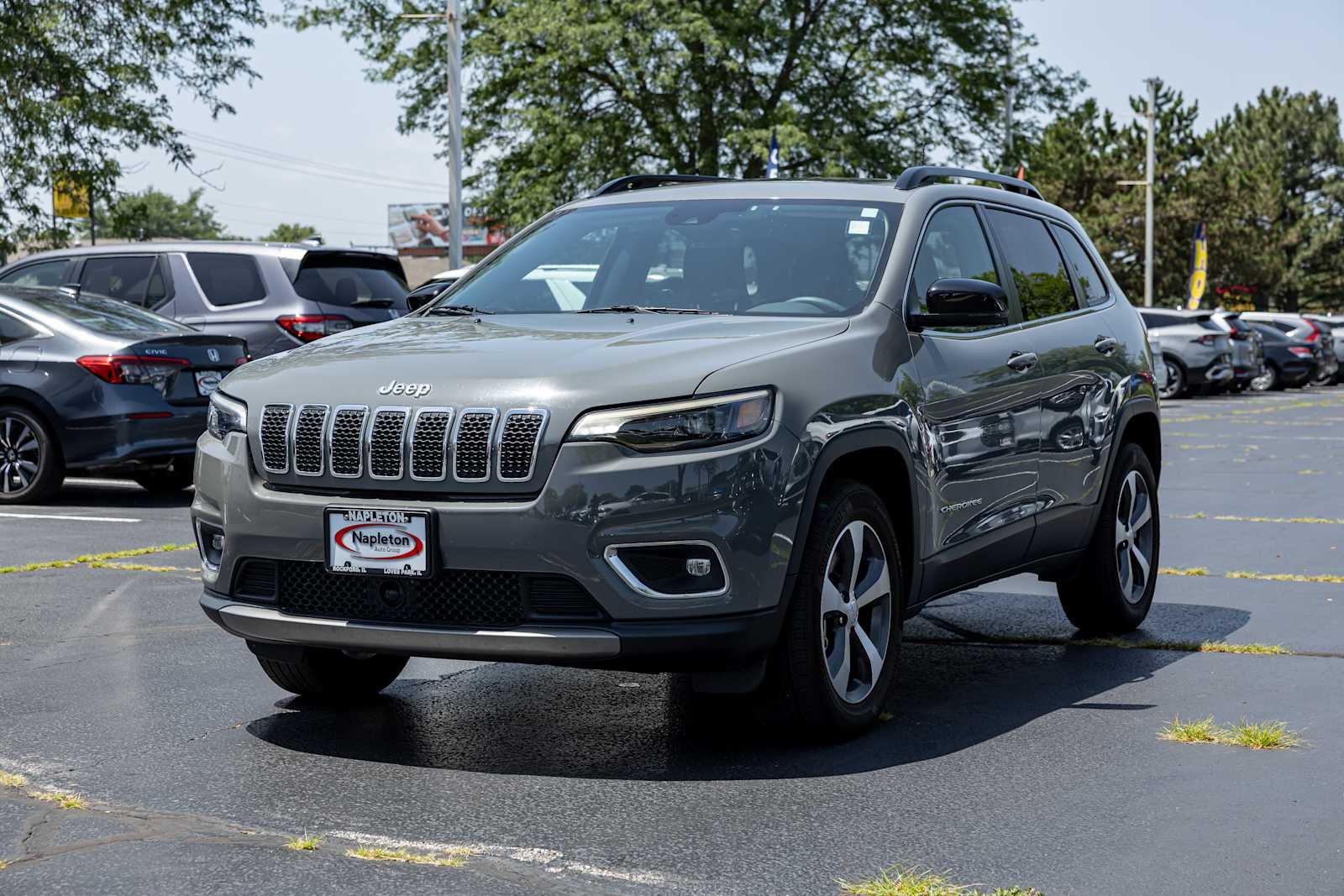 Used 2022 Sting-Gray Clearcoat Jeep Limited image 3