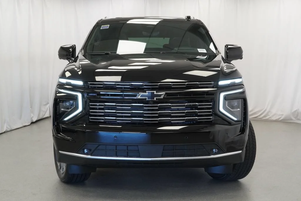 New 2026 Black Chevrolet High Country image 40