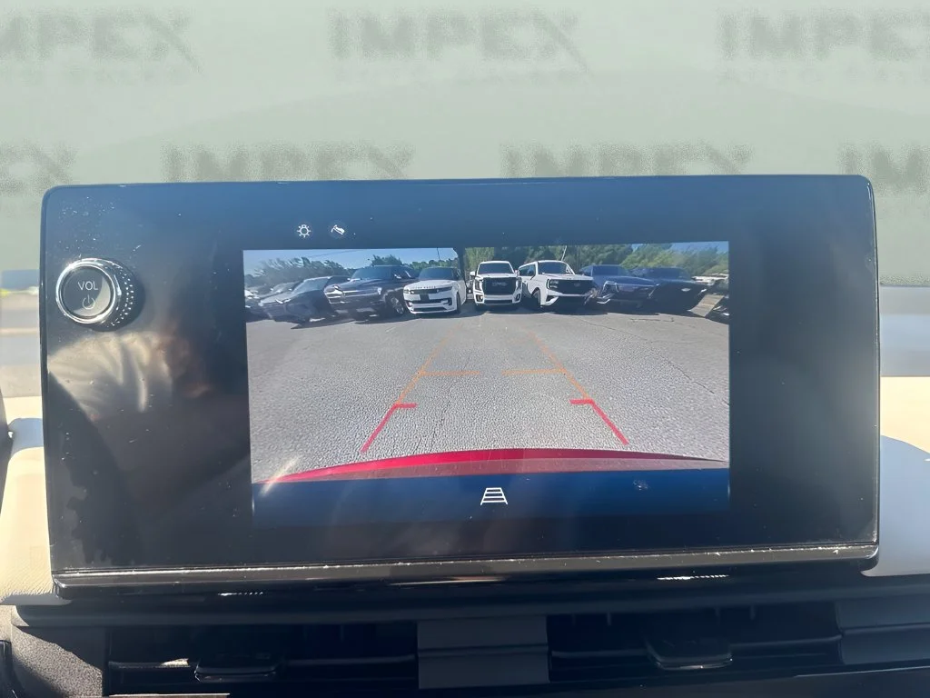 Used 2024 Red Honda Touring image 19