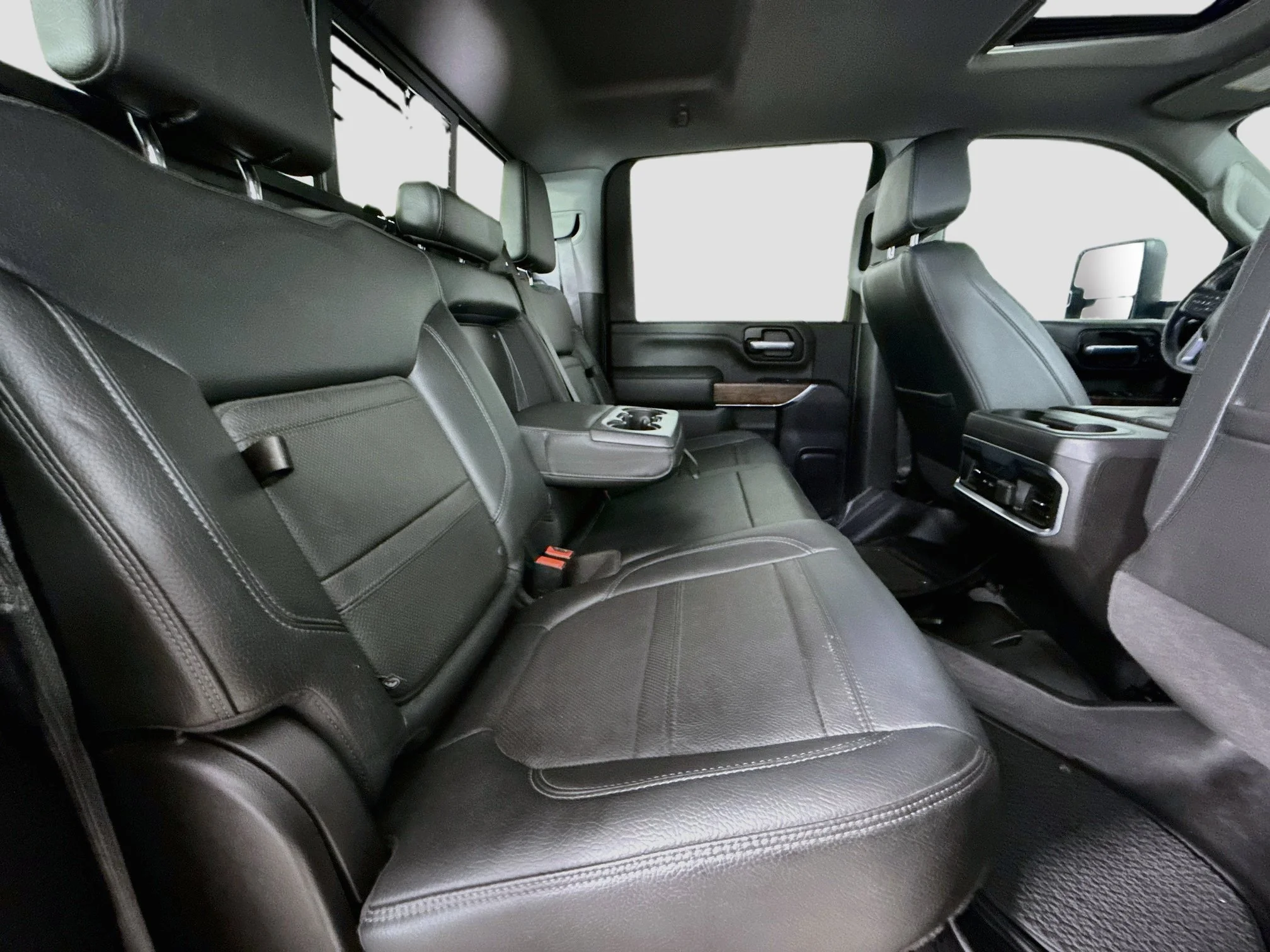 Used 2022 Ebony Twilight Metallic GMC Denali image 30