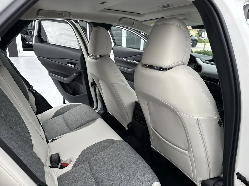 New 2026 Snowflake White Pearl Mazda 2.5 S Aire Edition image 33