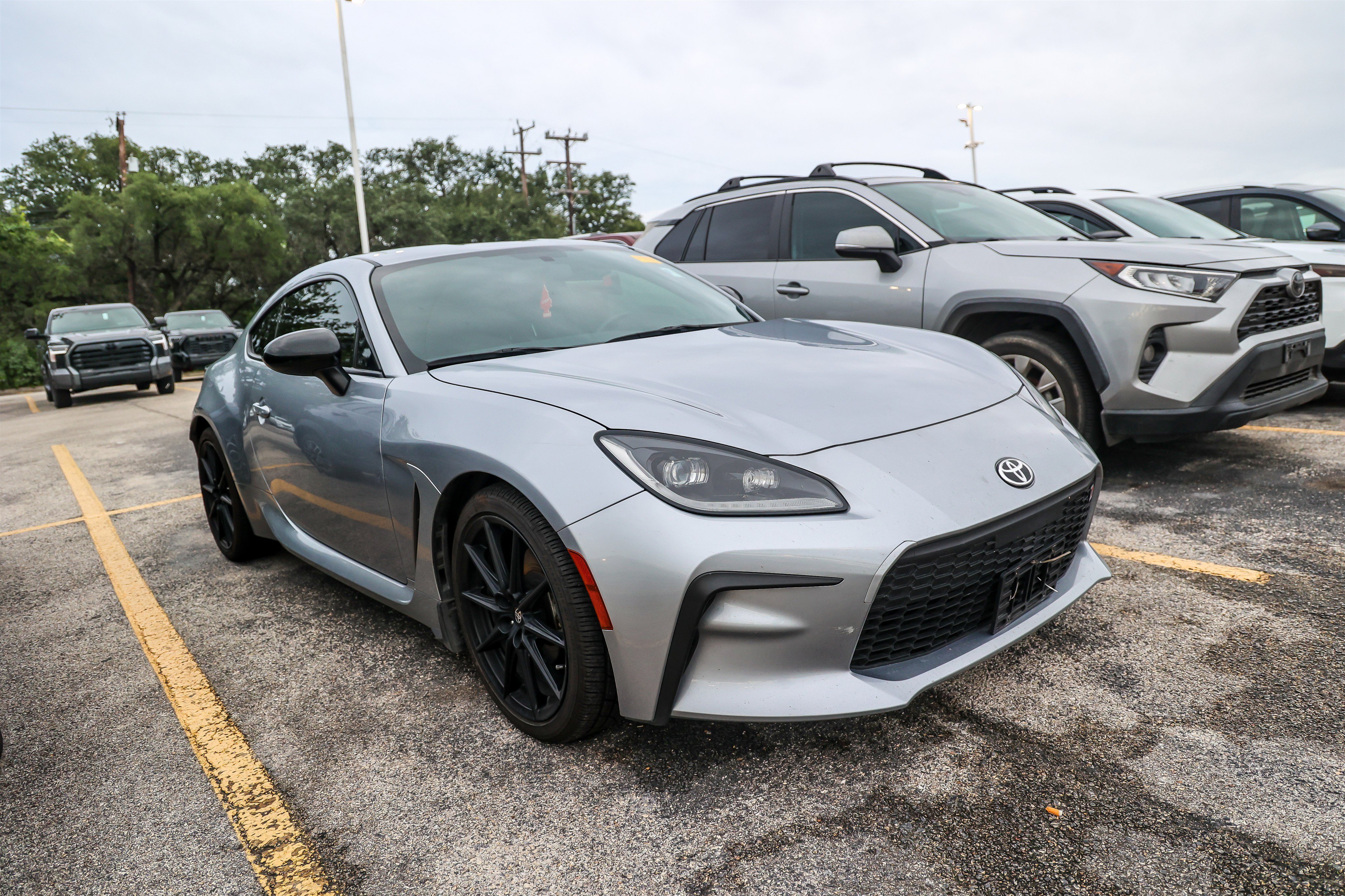 Used 2024 STEEL Toyota Premium image 5
