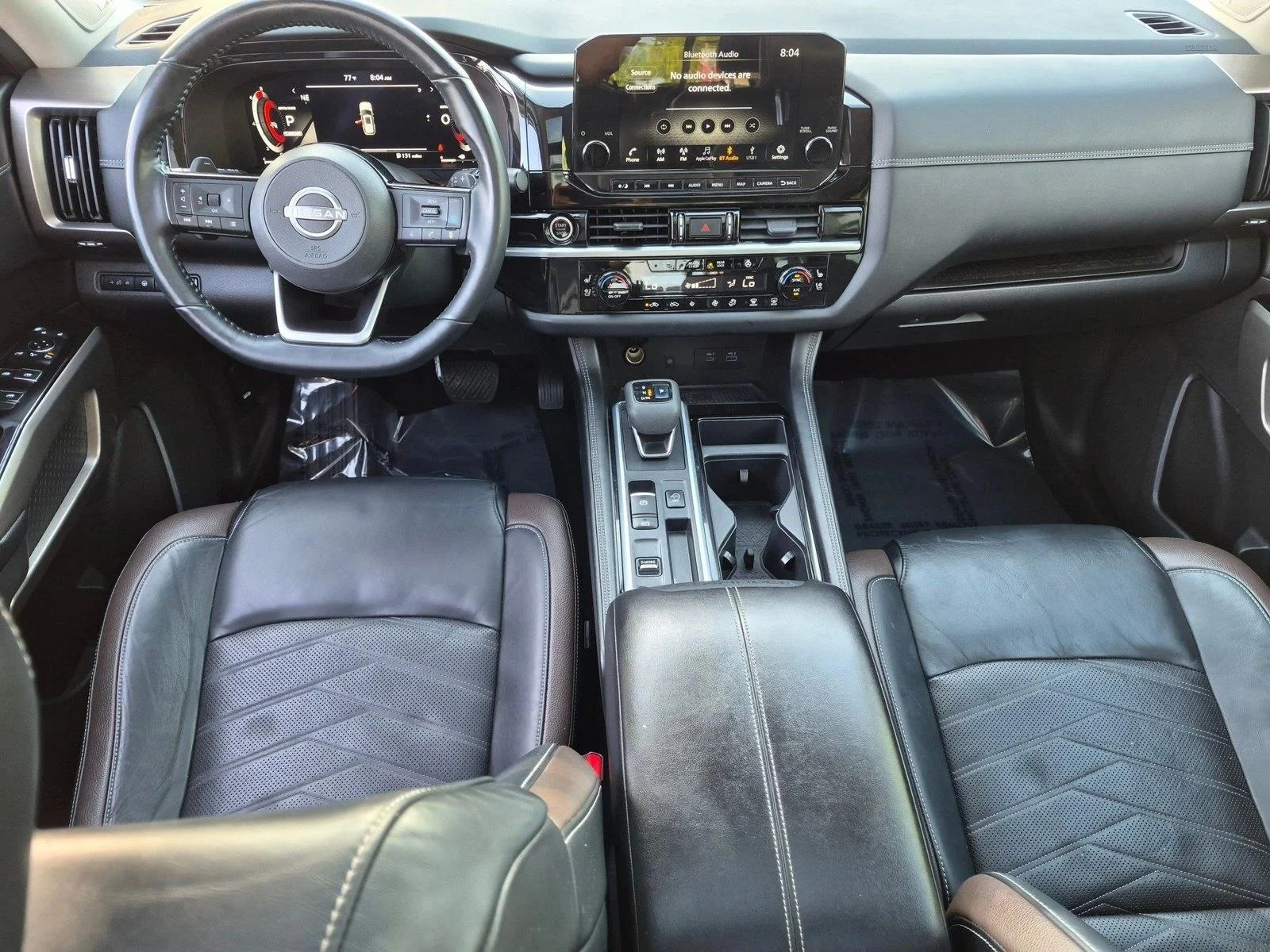 Used 2022 Pearl White Tricoat Nissan Platinum image 17