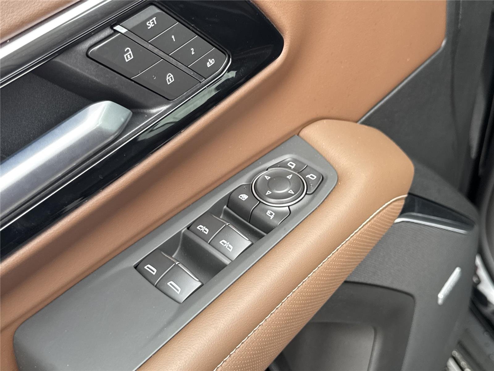 2026 Chevrolet Suburban High Country - Photo 18