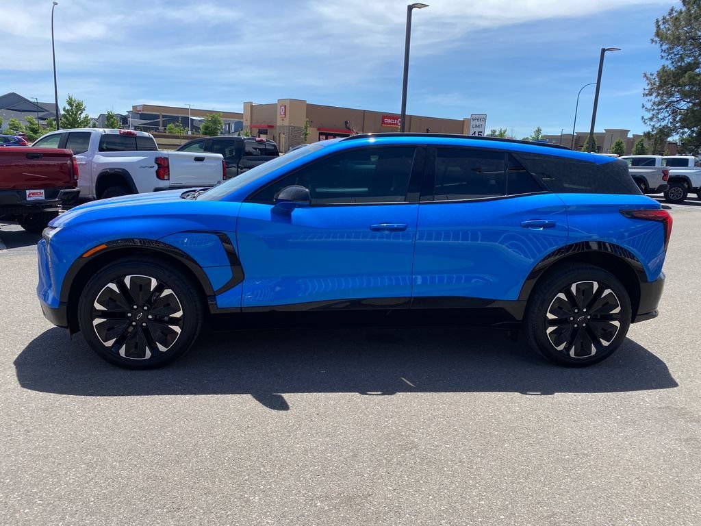 Used 2024 Chevrolet Blazer EV RS with VIN 3GNKDCRJ5RS253144 for sale in Lakewood, CO
