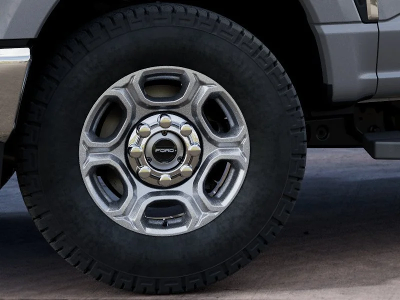 New 2027 Iconic Silver Metallic Ford XLT image 19