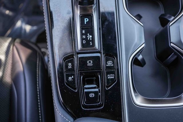 2026 Lexus NX 450h+ F-Sport - Photo 25