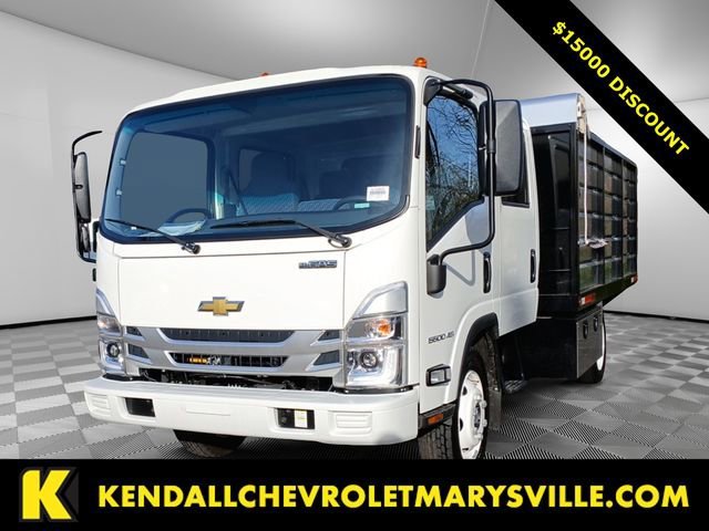2025 Chevrolet Low Cab Forward's photo