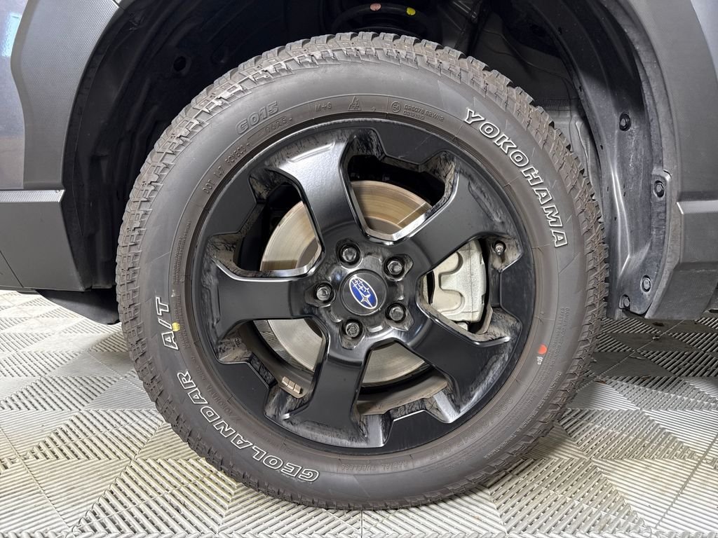 Used 2025 Gray Subaru Wilderness image 22