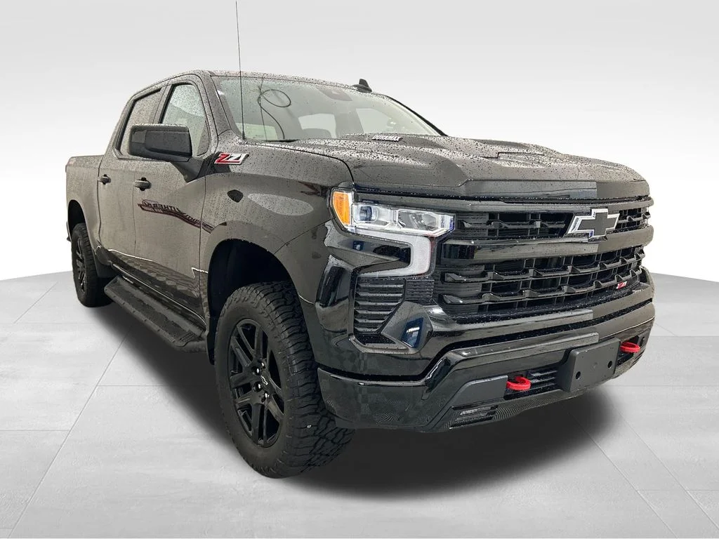 Used 2025 Black Chevrolet LT Trail Boss image 9