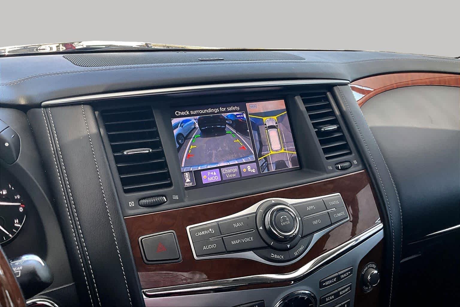 Used 2019 Black Obsidian INFINITI LUXE image 26