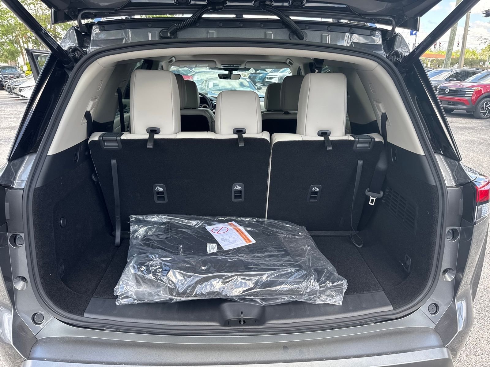 New 2026 Nissan Pathfinder SL 4D Sport Utility