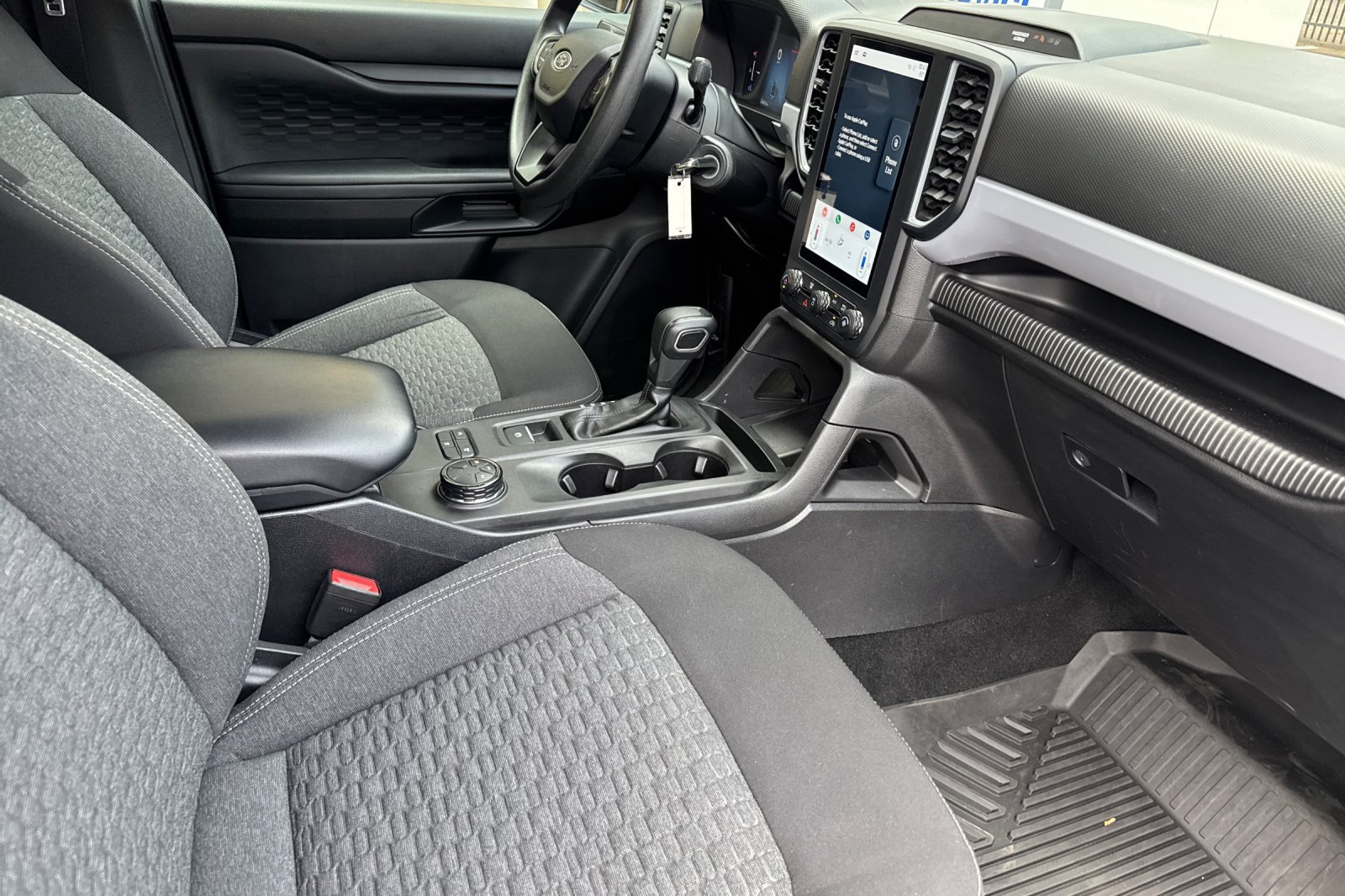 Certified Used 2025 Oxford White Ford XL image 15