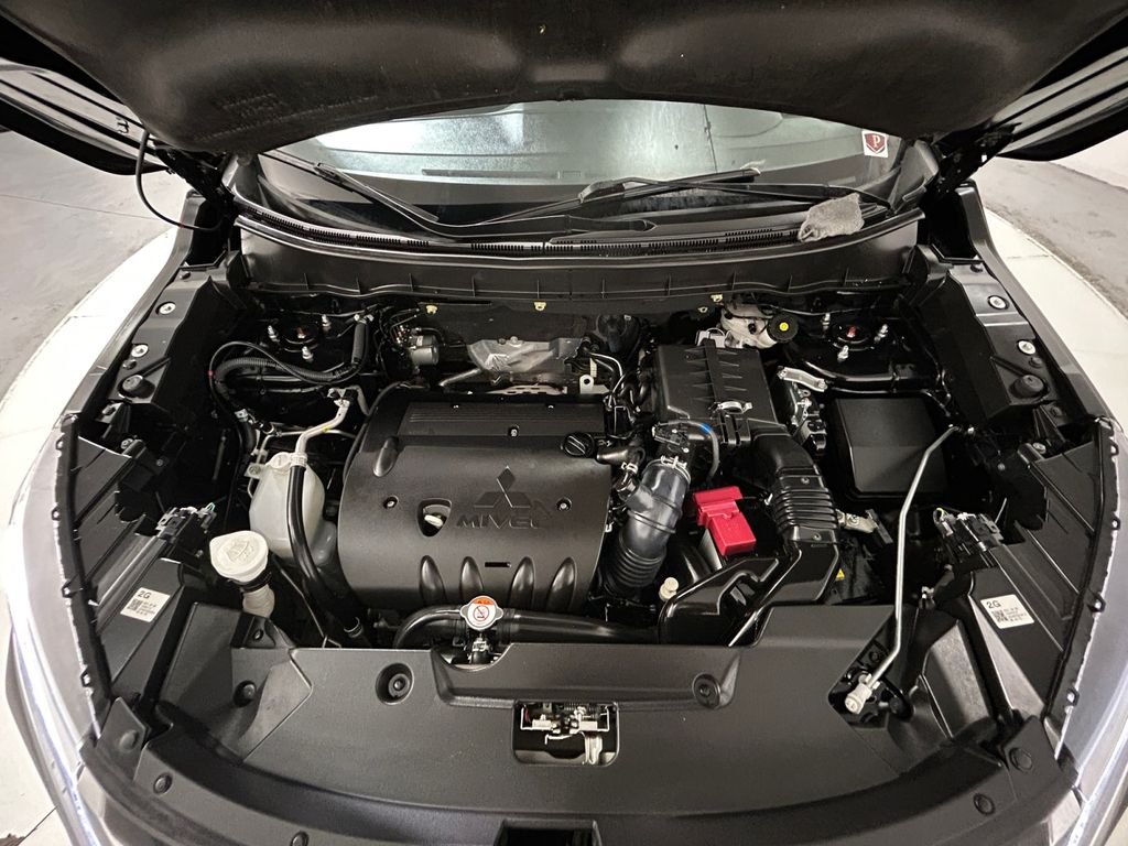 Used 2024 Black Mitsubishi 2.0 SE image 21