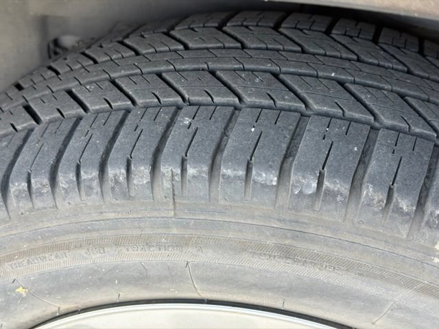 Used 2017 Gray Dodge SE image 11