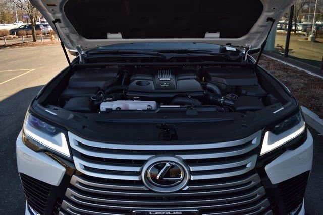 2026 Lexus LX 600 Luxury - Photo 7