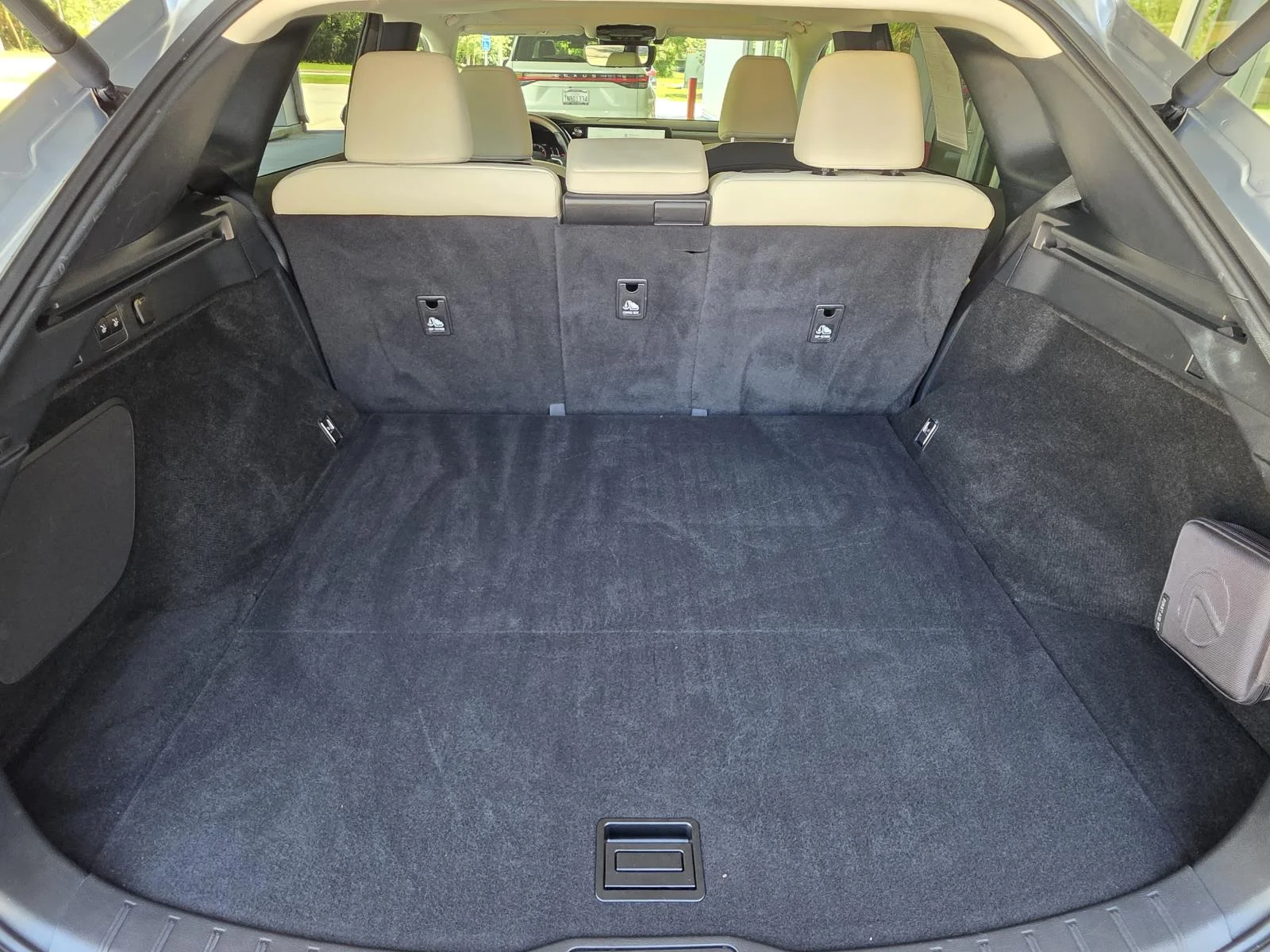 Certified Used 2023 Iridium Lexus 350h Premium image 14