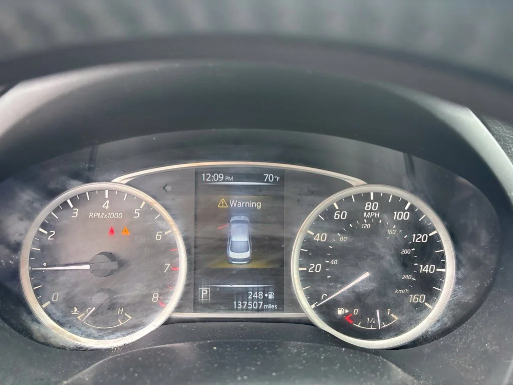 Used 2017 Blue Nissan SV image 10