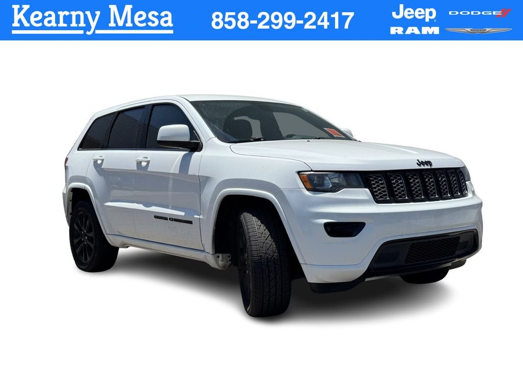 2017 Jeep Grand Cherokee Altitude's photo
