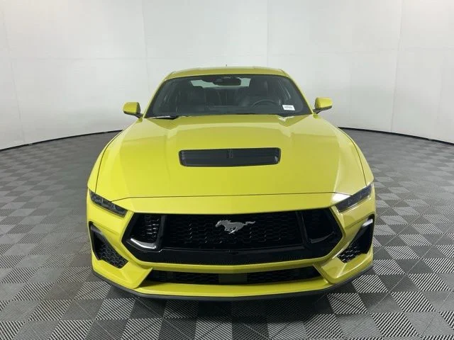 New 2025 Intesnse Lime Yellow Met Ford GT Premium image 2