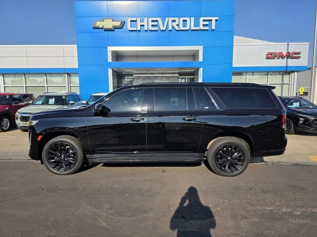 Used 2023 Black Cadillac Premium image 1