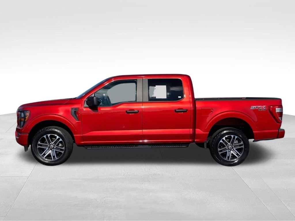 Used 2023 Red Ford XL image 5